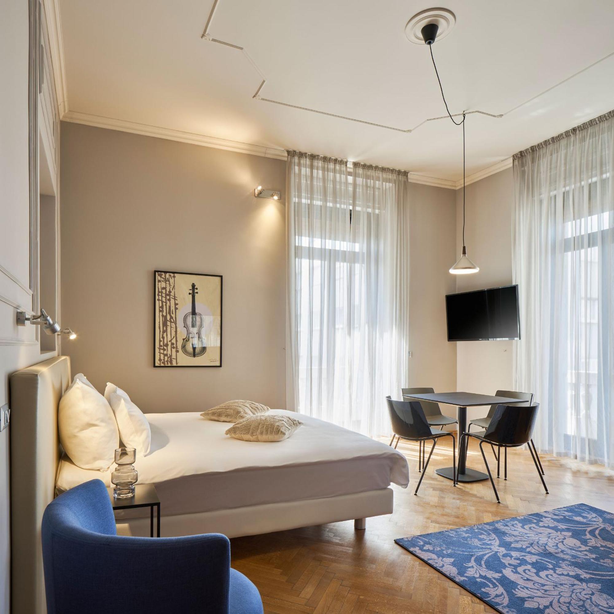 Urbanauts Beletages Sonata Apartment Триест Екстериор снимка